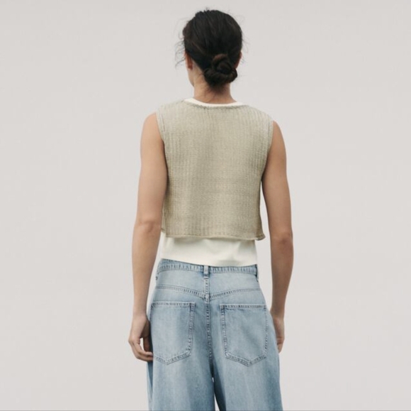 Zara TOP With CONTRAST Vest - Picture 7 of 9